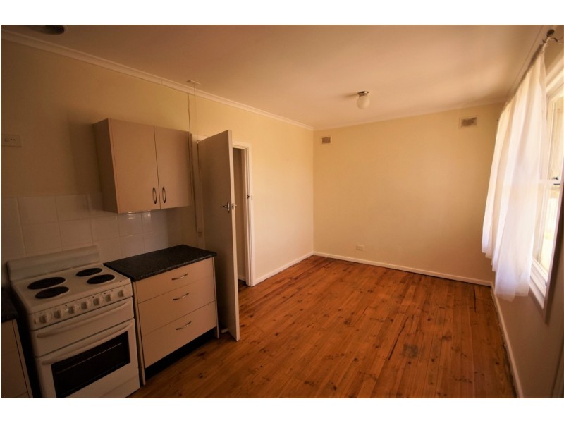 26 Andrews Road, Elizabeth Downs SA 5113