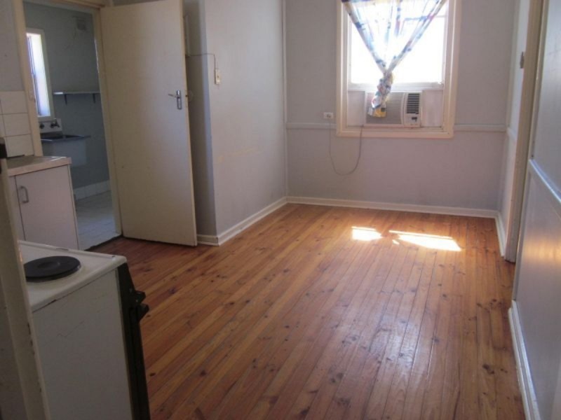 9 Burdell Street, Elizabeth Downs SA 5113