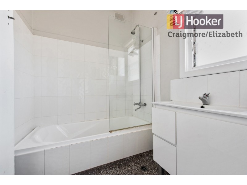 4 Knoyle Street, Elizabeth South SA 5112