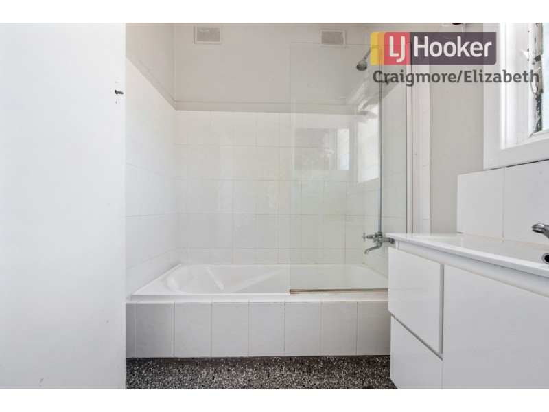 4 Knoyle Street, Elizabeth South SA 5112