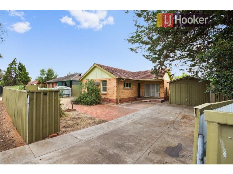 29 Crisp Road, Elizabeth Downs SA 5113