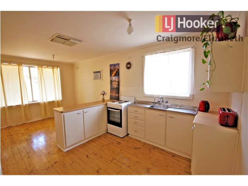 35 Adams Road, Elizabeth Park SA 5113