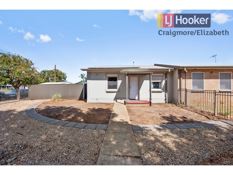 23 Roberts Crescent, Smithfield Plains SA 5114