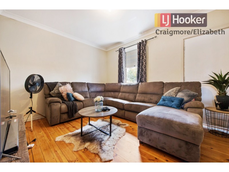 23 Roberts Crescent, Smithfield Plains SA 5114