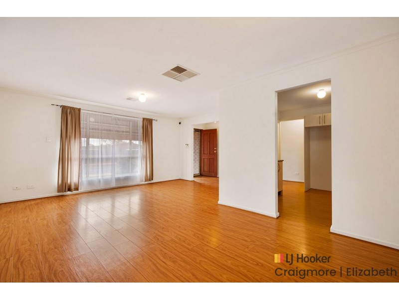 17 Park Lake Boulevard, Blakeview SA 5114