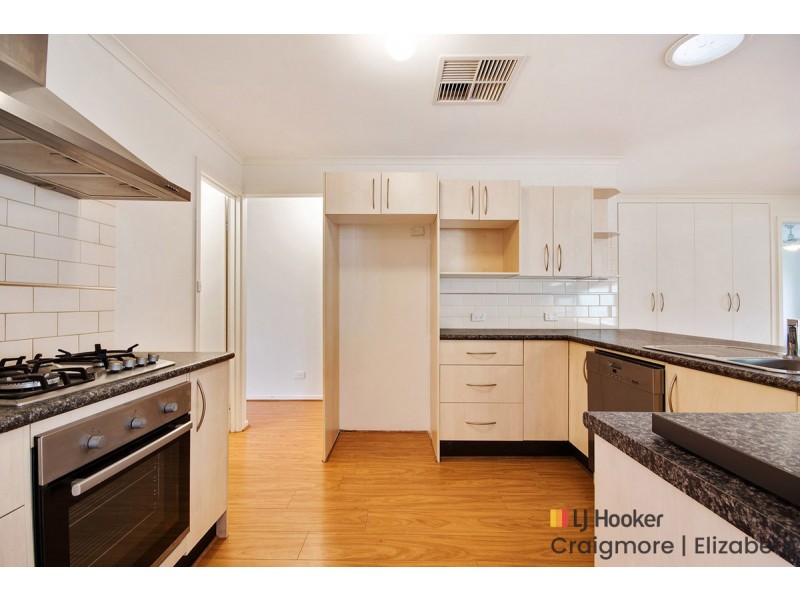 17 Park Lake Boulevard, Blakeview SA 5114