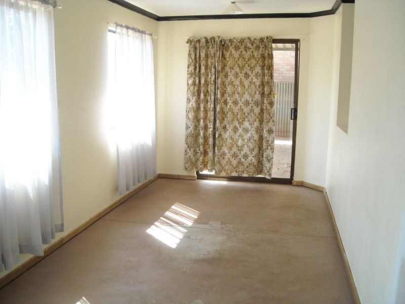 276 Midway Road, Elizabeth Downs SA 5113