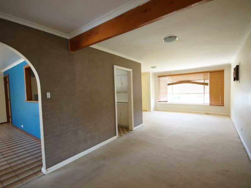 30 Marshalsea Road, Elizabeth Park SA 5113