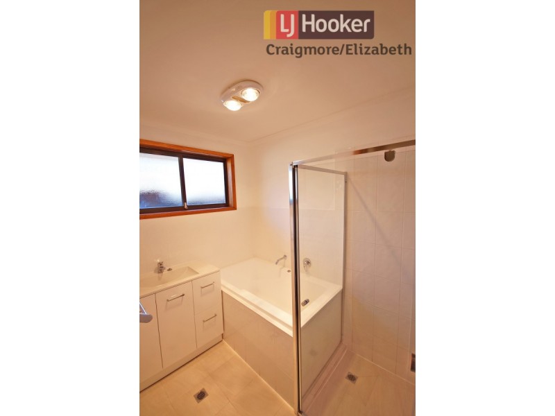 24 Elmwood Circuit, Blakeview SA 5114