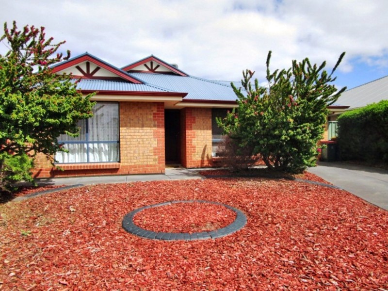 4 Dylan Close, Munno Para West SA 5115