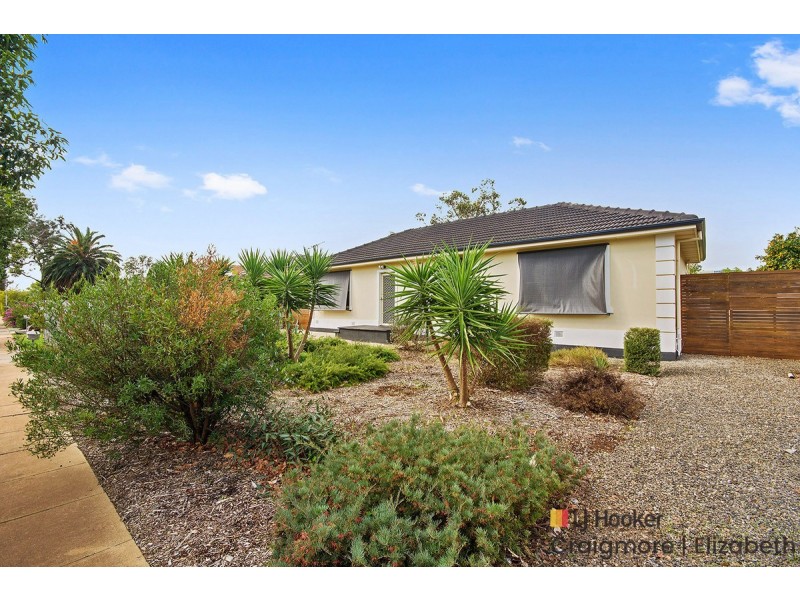 8 Bloomfield Crescent, Elizabeth Downs SA 5113
