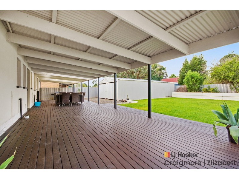 8 Bloomfield Crescent, Elizabeth Downs SA 5113