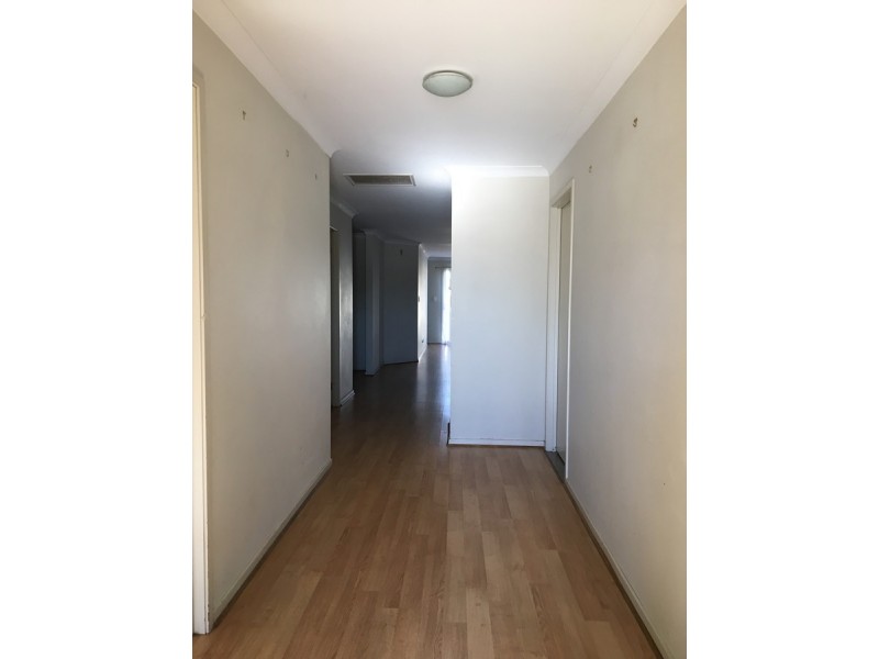 16 Overlander Way, Smithfield SA 5114