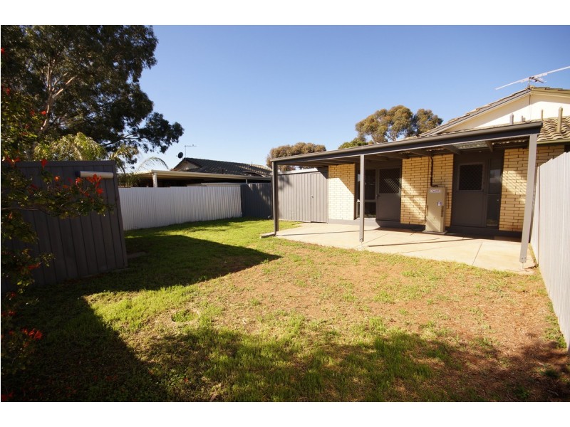 19 Adaluna Crescent, Smithfield SA 5114