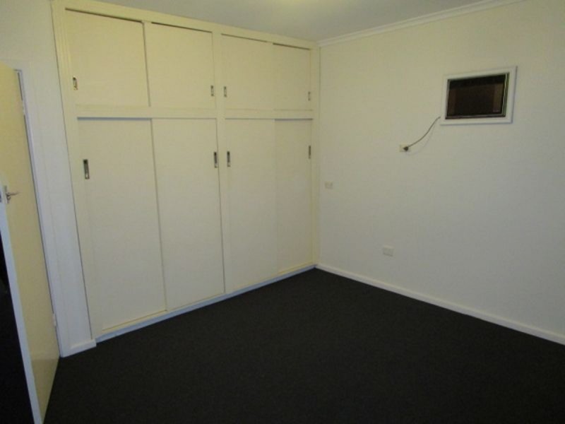 11 Fairfield Road, Elizabeth Grove SA 5112