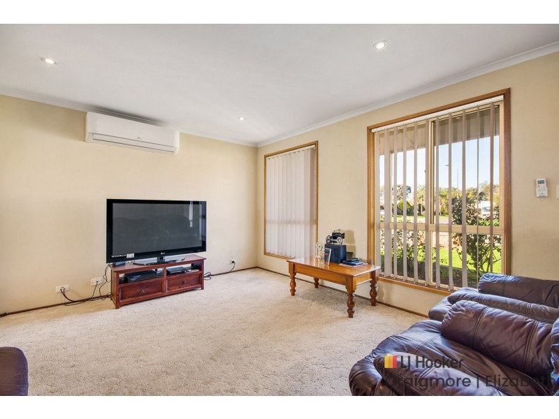 24 Grace Avenue, Andrews Farm SA 5114