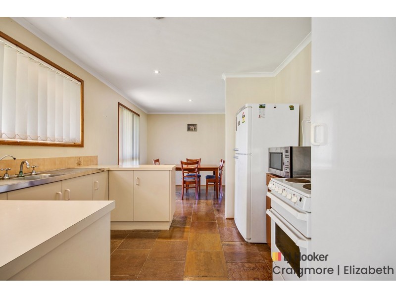 24 Grace Avenue, Andrews Farm SA 5114