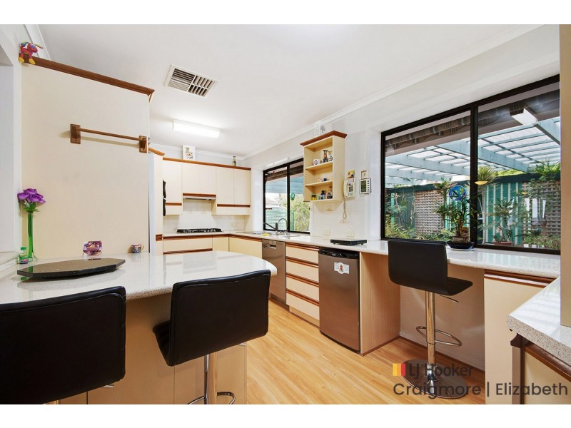 6 Ajax Court, Para Vista SA 5093
