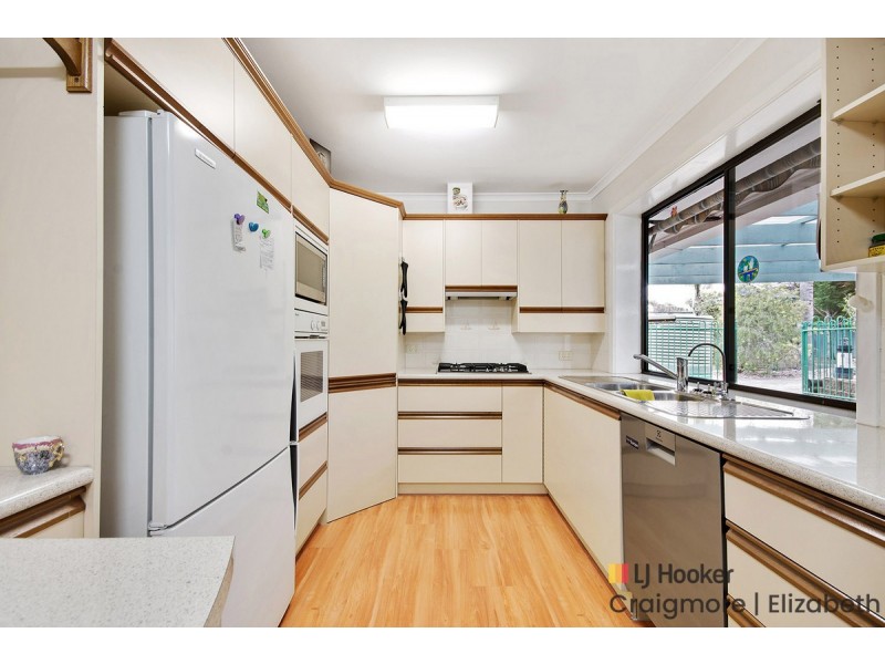 6 Ajax Court, Para Vista SA 5093