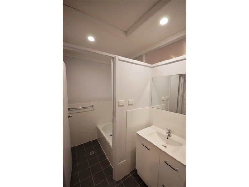 19 Adaluna Crescent, Smithfield SA 5114