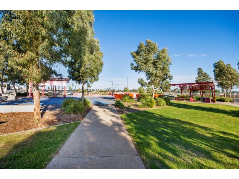 25 Horrie Knight Crescent, Smithfield Plains SA 5114