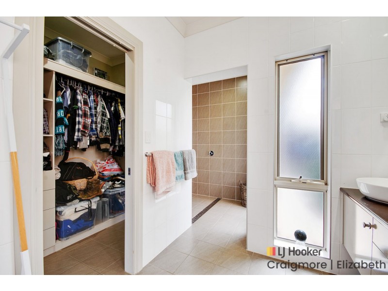 6 Sears Road, Evanston Gardens SA 5116