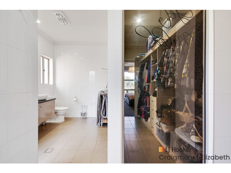 6 Sears Road, Evanston Gardens SA 5116