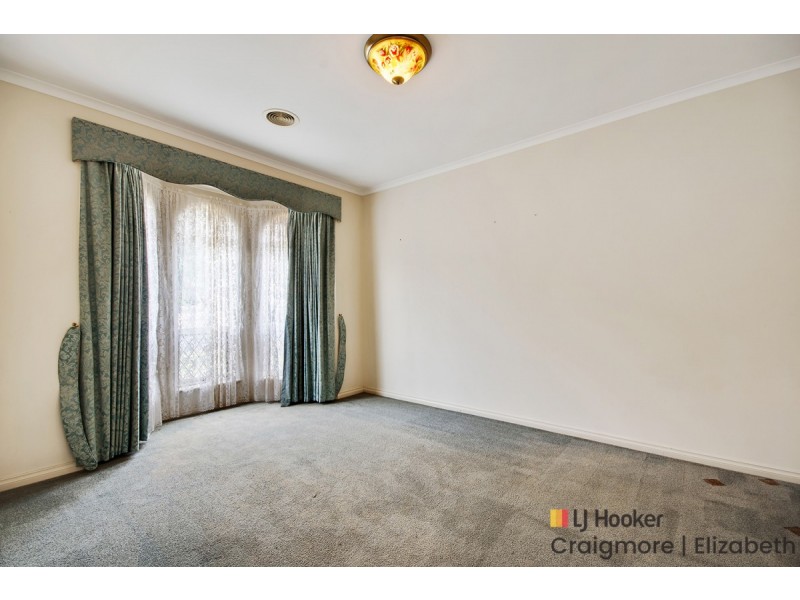 35 Castle Court, Blakeview SA 5114