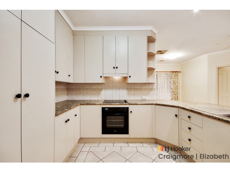 35 Castle Court, Blakeview SA 5114