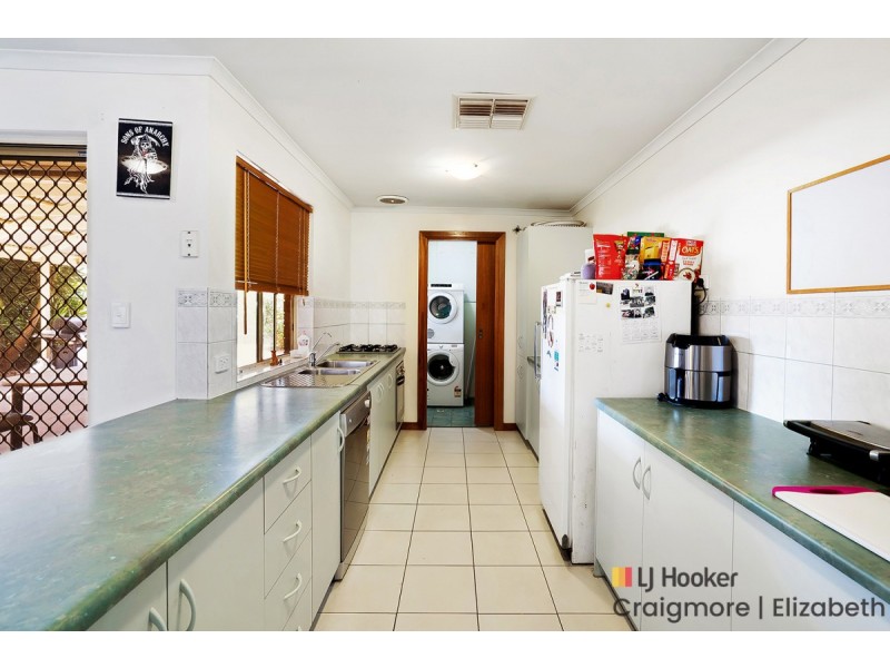 8 Maplewood Drive, Blakeview SA 5114