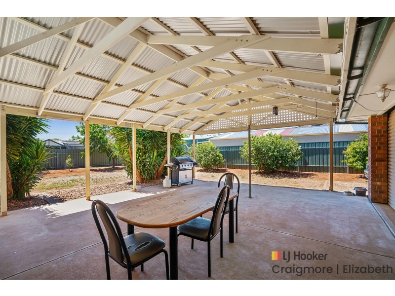 8 Maplewood Drive, Blakeview SA 5114