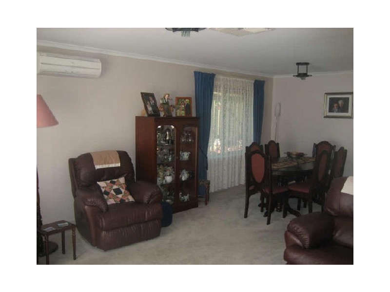 4 Penarth Court, Hillbank SA 5112