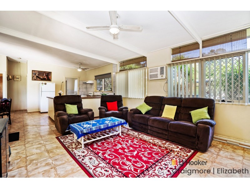 4 Garlick Road, Elizabeth Park SA 5113