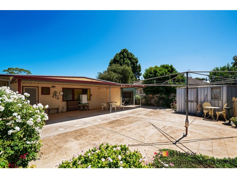 4 Garlick Road, Elizabeth Park SA 5113