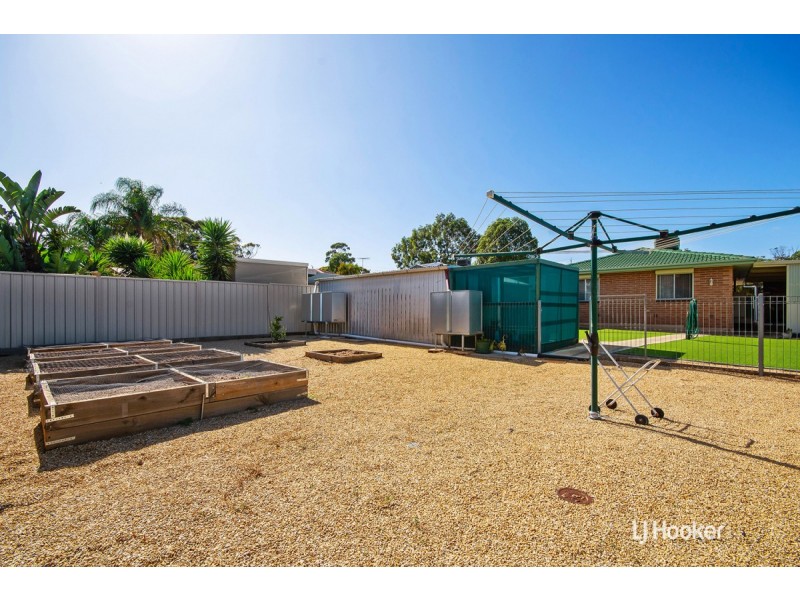 5 Woodlands Road, Elizabeth Downs SA 5113