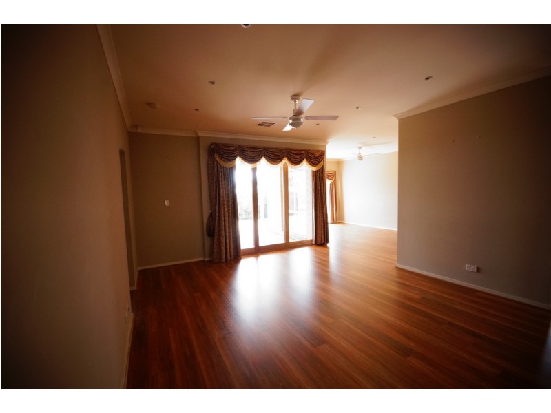 29 Salmon Gum Crescent, Blakeview SA 5114