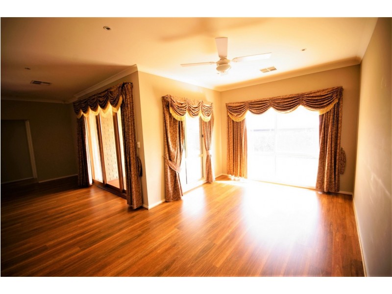 29 Salmon Gum Crescent, Blakeview SA 5114