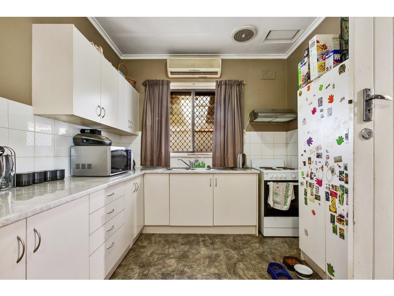 15 Hewitt Road, Elizabeth South SA 5112