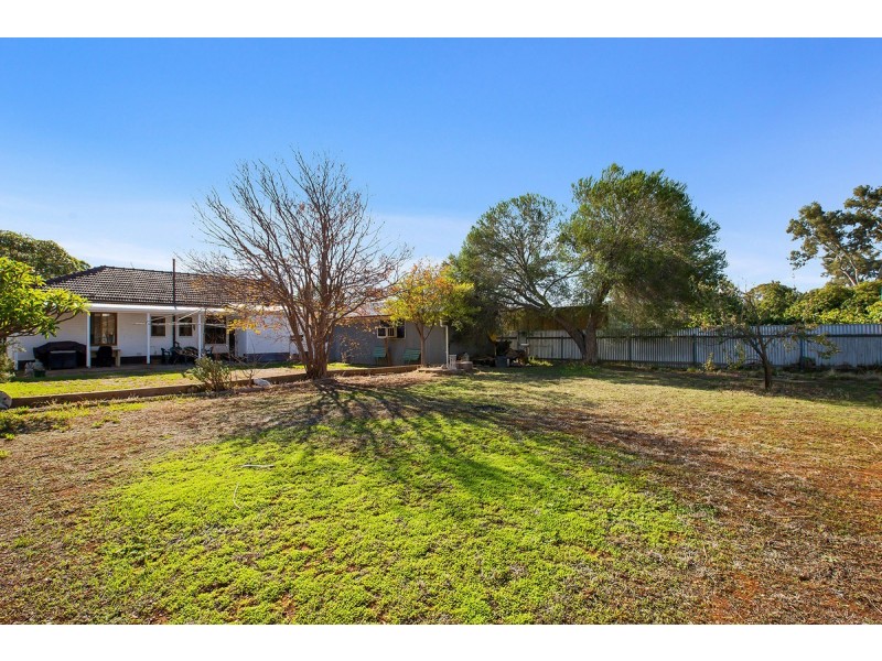 15 Hewitt Road, Elizabeth South SA 5112