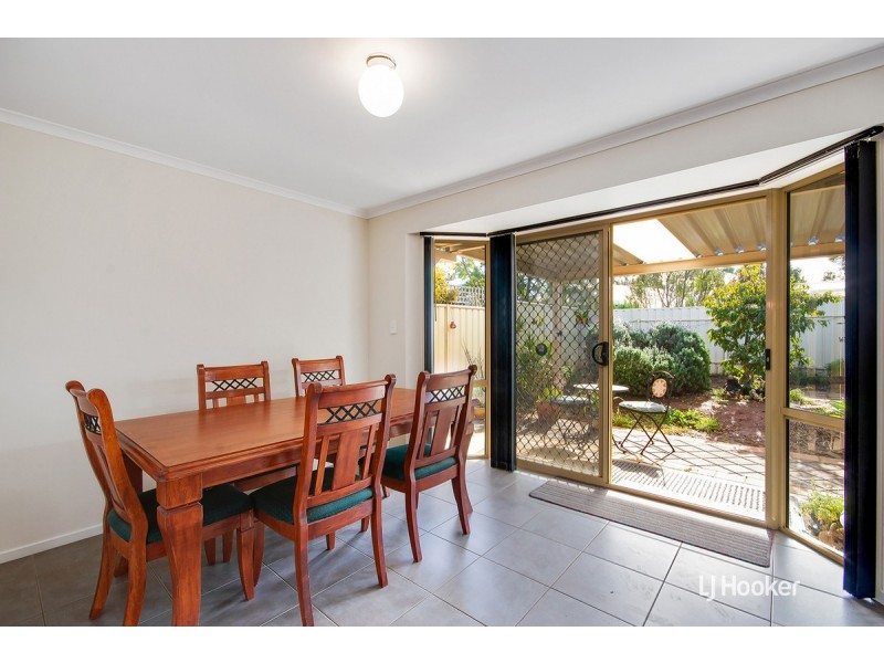 7 Oriana Court, Smithfield SA 5114