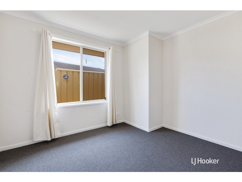 7 Oriana Court, Smithfield SA 5114