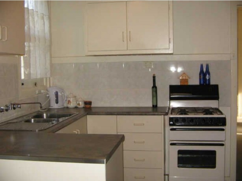 8 John Street, Smithfield SA 5114