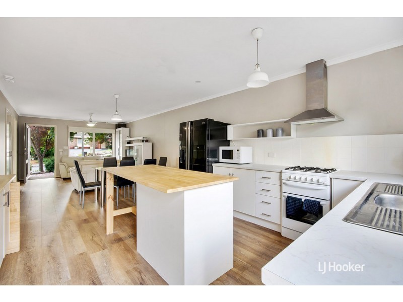 25 Halcyon Avenue, Greenwith SA 5125