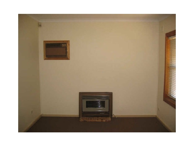 17 Barritt Street, Elizabeth Downs SA 5113