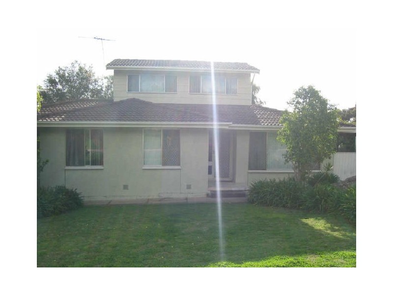 15 Stratton Road, Elizabeth Downs SA 5113