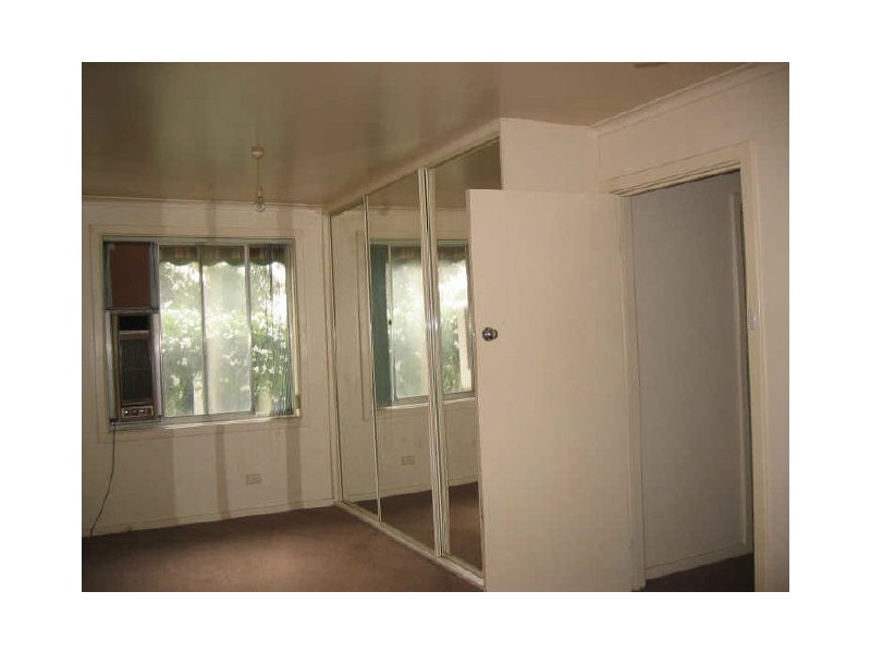 15 Stratton Road, Elizabeth Downs SA 5113