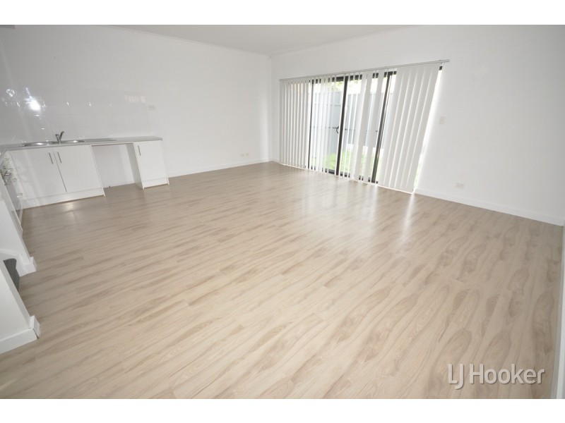 16 Adamson Street, Blakeview SA 5114