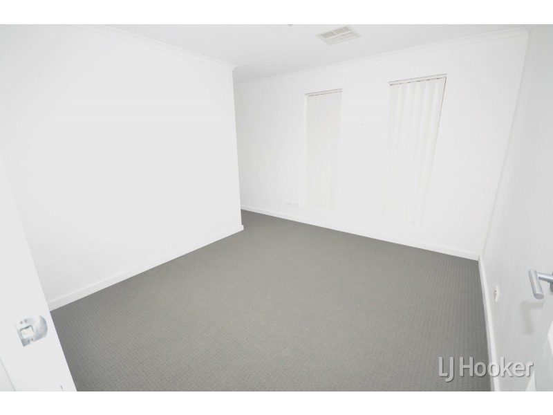 16 Adamson Street, Blakeview SA 5114