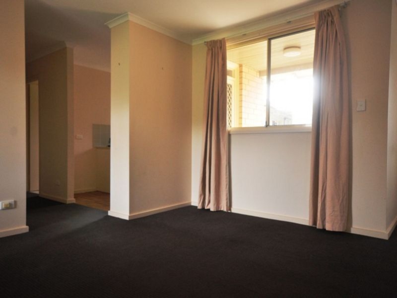 9/102 Halsey Road, Elizabeth East SA 5112