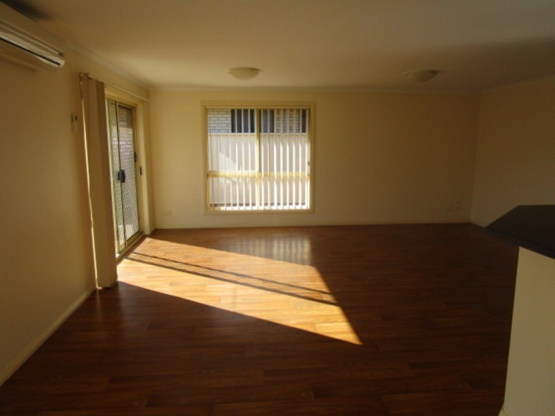 16 Strathmore Avenue, Smithfield SA 5114